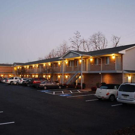 Affordable Corporate Suites Of Lynchburg Exterior foto